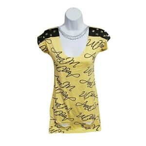 Studded Shoulder Yellow Scoop Neck Tee with Script Print